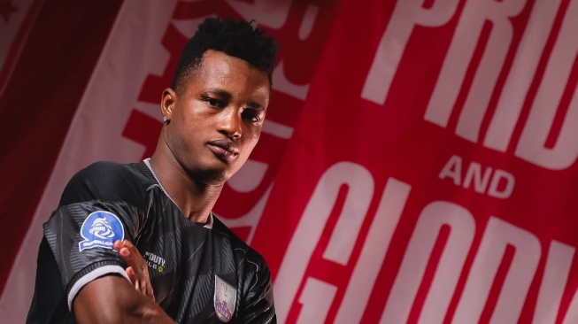 Eks Striker Timnas Liberia Ingin Selamatkan Persis Solo