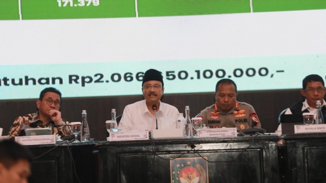 Santunan Korban Bencana Sumatra Disalurkan, Mensos Sebut Hampir Seribu Ahli Waris Terbantu