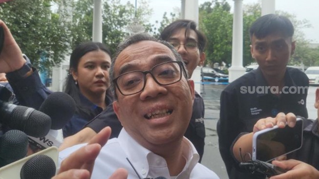 Prabowo Panggil Mendikti ke Istana, Bahas Teknologi Pengolahan Sampah Skala Mikro