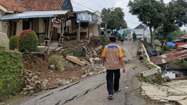 Pemicu Utama Bencana Tanah Bergerak di Jatinegara Tegal