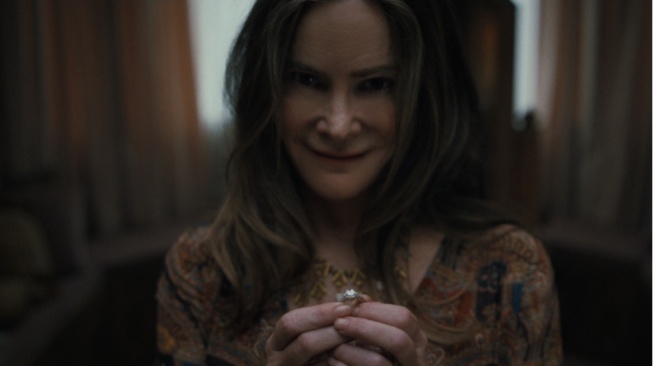 Sinopsis Film Something Very Bad Is Going to Happen: Teror Salah Menikah