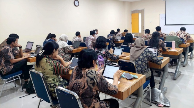 Bukan Sekadar Nilai Tambah: Inilah Standar Baru Kualitas Pengajar Bahasa Inggris yang Diakui Dunia (Dok. Istimewa)