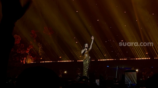 Konser Mahalini di Istora Senayan, Jakarta Pusat pada Sabtu,14 Februari 2026 [Suara.com/Rena Pangesti]
