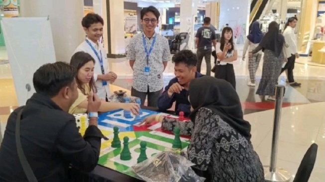 Domino Bukan Sekadar Permainan: Intip Transformasinya Jadi Olahraga Pikiran Profesional di Makassar