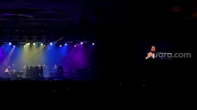 Konser Josh Groban di Ballroom The Ritz Carlton, Jakarta Selatan pada Minggu, 15 Februari 2026. [Suara.com/Rena Pangesti]