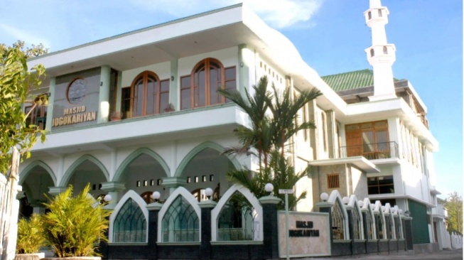 Bukan Cuma Masjid Jogokariyan! Ini 6 Lokasi 'Emas' Takjil Gratis Ramadan 2026 di Jogja