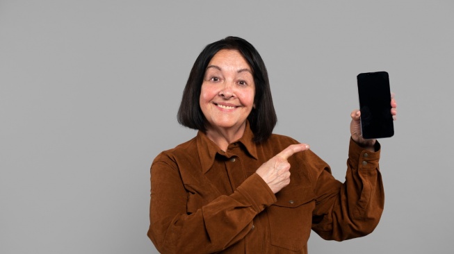 5 Rekomendasi HP Layar Besar untuk Orang Tua Mulai Rp1 Jutaan