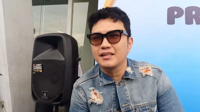 Sibuk Jualan Burger, Aldi Taher Diundang Manggung di Jepang