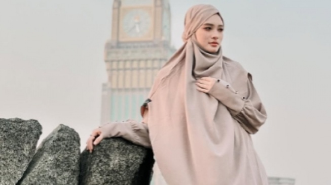 Inara Rusli Diduga Sindir Wardatina Mawa Sibuk Jadi Artis: Enjoy The Fame Ya