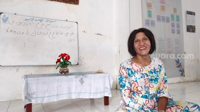 Ramadan di Ponpes Waria Al-Fatah: Mencari Tuhan di Tengah Stigma dan Sunyi