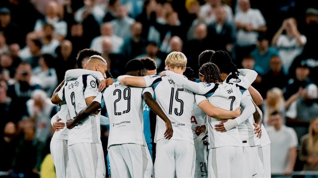 Setelah Protes Fans, Tottenham Putuskan Harga Tiket Tetap untuk Musim Depan
