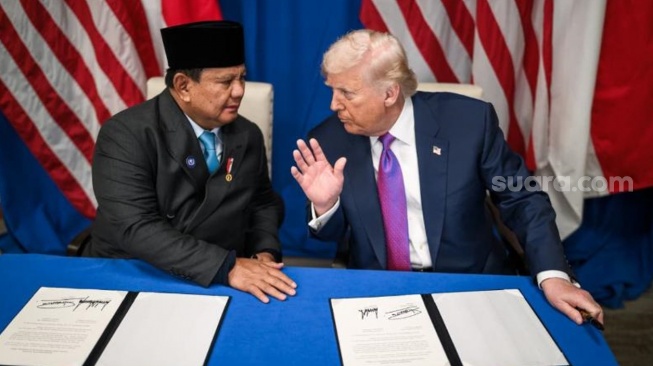 Prabowo dan Trump Teken Perjanjian Bersejarah, Seskab Sebut Tonggak Baru Aliansi Ekonomi RI-AS