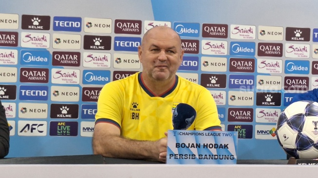 Usai Gagal di ACL 2, Bojan Hodak Bidik Gelar Ketiga Beruntun Bersama Persib