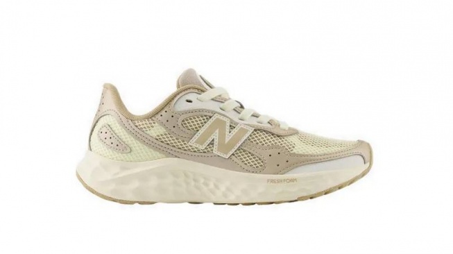 Ramadan Sale! 8 Sepatu Lari New Balance Diskon di Sports Station, Mulai Rp200 Ribuan