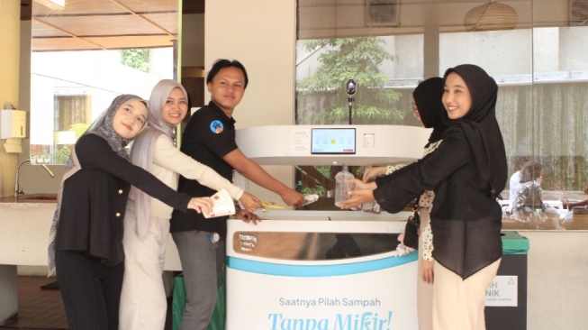 Tempat Sampah AI Srikandi Nusabin. (Dok. Istimewa)