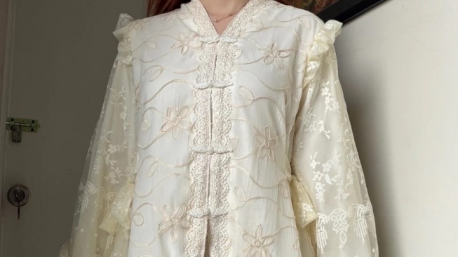 KEIKO Top by Biel The Label (Shopee)