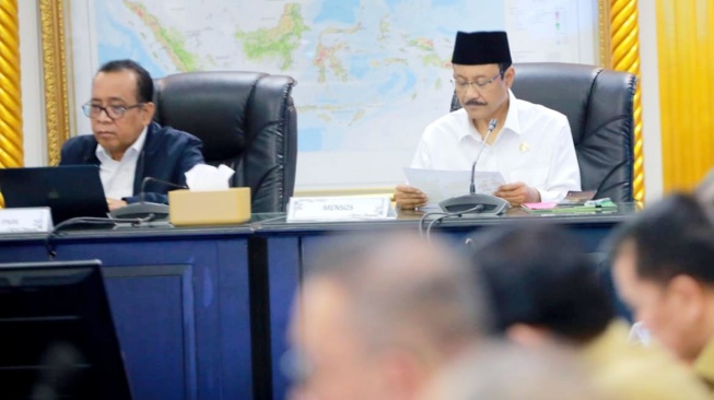 Kemensos Salurkan Bansos Rp2,56 Triliun untuk Korban Bencana di Pulau Sumatra