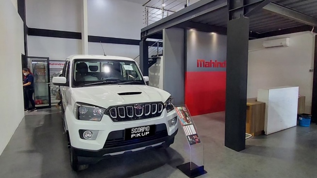 Rektor Paramadina Kritik Rencana Impor 105.000 Pikap: Deindustrialisasi Terselubung