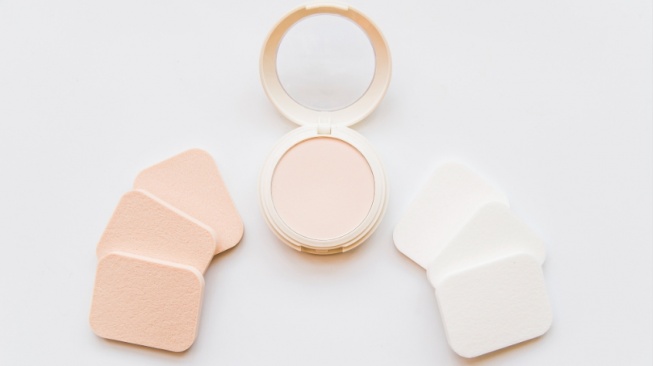 3 Cushion Non-Comedogenic dengan SPF 50 yang Aman untuk Kulit Berjerawat