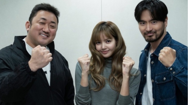 Produser Delon Tio Tegur Pemilik Usaha Usai Rekaman CCTV Lisa BLACKPINK di Indonesia Tersebar