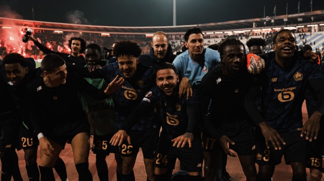 Luapan Emosi Pelatih Calvin Verdonk Usai Lille Lolos ke Babak 16 Besar Europa League