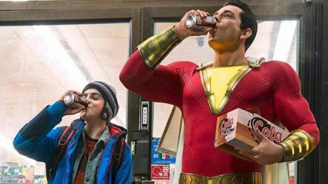 Film Shazam! akan tayang menemani sahur Anda pada Sabtu (28/2/2026) dini hari nanti pukul 02.00 WIB di Trans TV. [YouTube