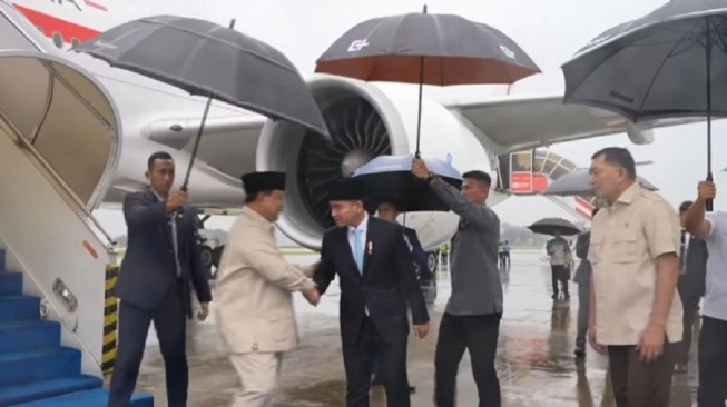 "Oleh-oleh" Prabowo Usai Keliling Dunia: Bawa Pulang Tarif 0% dari Trump hingga Teknologi Chip AI