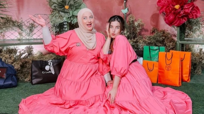 180 Derajat dengan Tasya Farasya, Sikap Tasyi Athasyia Jadi Target 'Halo Kakak Spill Skincare'