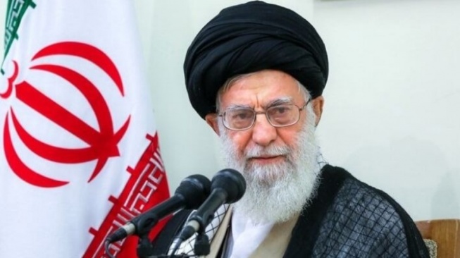 Siapa Ali Khamenei, Pemimpin Tertinggi Iran yang Jadi Target Militer AS dan Israel