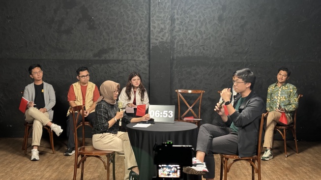 Debat ICW: PSI dan Perindo Soroti Ketergantungan Industri Ekstraktif dan Sponsor Politik