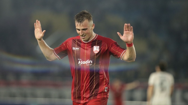 Hasil Akhir: Gol Telat Roman Paparyha Bawa Persis Solo Menang Dramatis