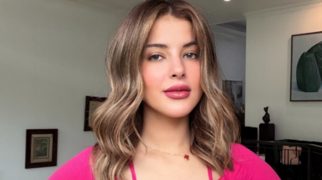 Tasya Farasya Minta Maaf Usai Dituduh Jadi Penyebab Bunga Sartika Mundur dari Host Spill Skincare