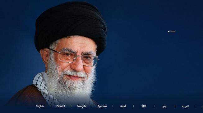 Siapa Ali Khamenei? Pemimpin Tertinggi Iran Tewas Usai Serangan AS dan Israel