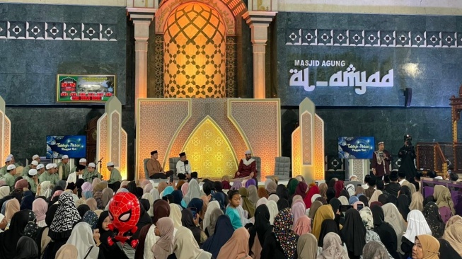 Dipandu Irfan Hakim, Tabligh Akbar Penyejuk Hati Hadirkan Deretan Penceramah Ternama