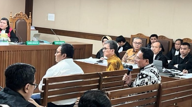 Ahok Jadi Saksi Sidang Kasus Korupsi LNG Pertamina Rp1,7 Triliun, Irit Bicara Saat Tiba di Tipikor