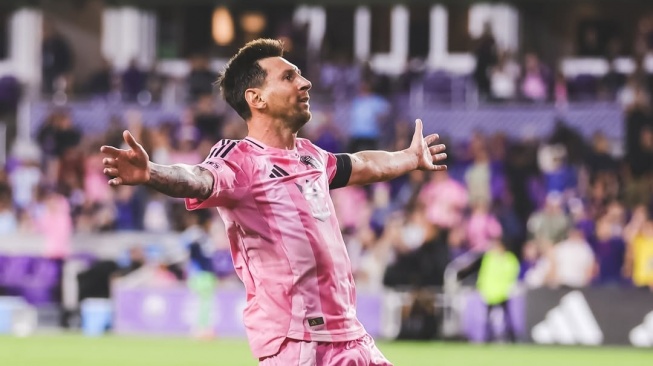Messi Menggila di MLS! Cetak Brace, Ejek Pelatih Lawan dengan Gestur seperti Ini