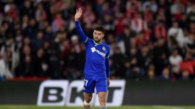 24 Jam Menegangkan! Cerita Eks Barcelona Berpacu dengan Waktu Tinggalkan Iran