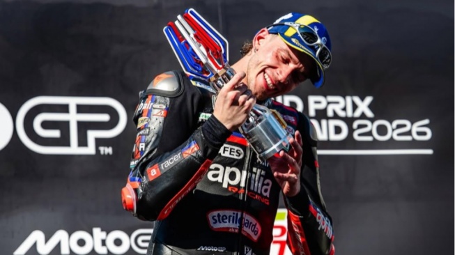 Marco Bezzecchi Juarai MotoGP Amerika Serikat 2026, Marc Marquez Kelima