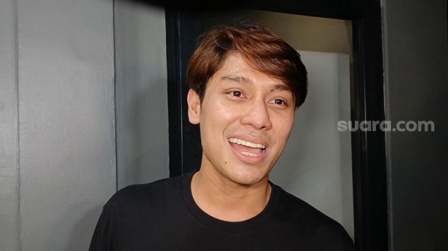 Rizky Billar ditemui di Pondok Labu, Jakarta Selatan pada Senin, 3 Maret 2026. [Suara.com/Rena Pangesti]