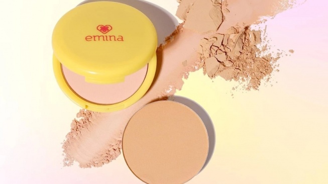 Emina Daily Matte Compact Powder (Shopee)