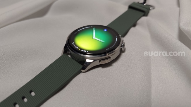 Xiaomi Watch 5, peluncuran serangkaian AIoT Xiaomi di Jakarta, Selasa (3/3/2026). [Suara.com/Dythia]