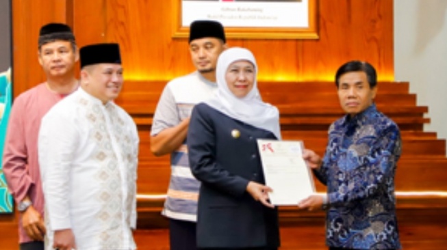 Gubernur Khofifah menegaskan bahwa komitmen BPN dalam mensertifikatkan aset pemerintah dan tempat ibadah merupakan langkah strategis (Dok: Pemprov Jatim)