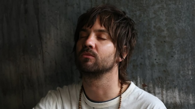 Namanya Dipanggil di Panggung Grammy, Musisi Dunia Ini Malah Asyik Tidur di Rumah