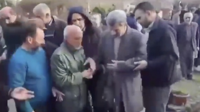 Dua Hari Lalu Dinyatakan Gugur, Eks Presiden Iran Ahmadinejad Masih Hidup