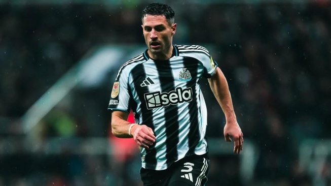 Niat Pulihkan Cedera di Dubai, Bek Newcastle United Malah Terjebak Konflik Iran-AS