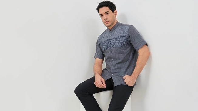 Alisan Koko Bordir Lengan Pendek 00423 (Shopee/Alisan Official Shop)