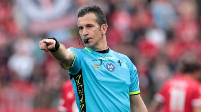 Wasit Daniele Doveri Pimpin Derby della Madonnina, Galak ke Inter, Sering Untungkan AC Milan