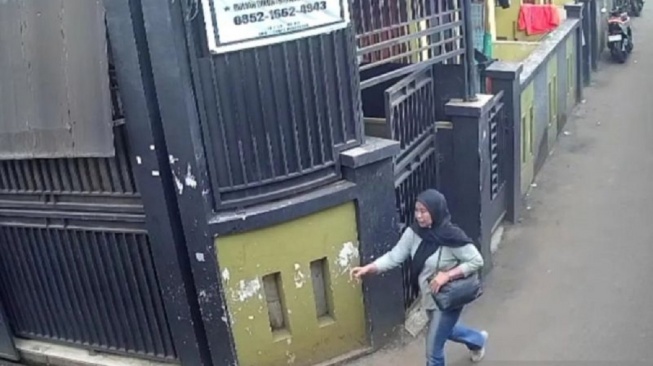 Tampang Pencuri Uang Takziah di Kramat Jati Teridentifikasi, Polisi Buru Pelaku Spesialis Melayat