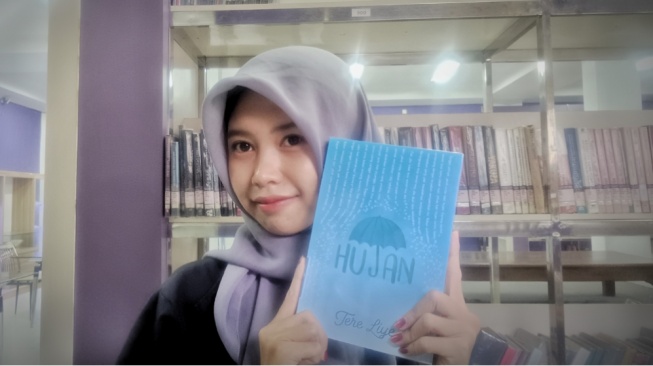 Bertemu Lail dan Esok di Novel Hujan: Jajaran Romansa Ringan ala Tere Liye