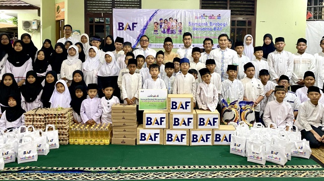 Semarak Berbagi, Paket Pangan dan Ribuan Takjil Disalurkan untuk Anak Panti Asuhan